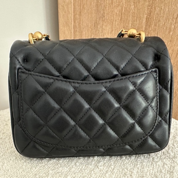 Quilted Sheepskin Leather - Picture 5 of 8